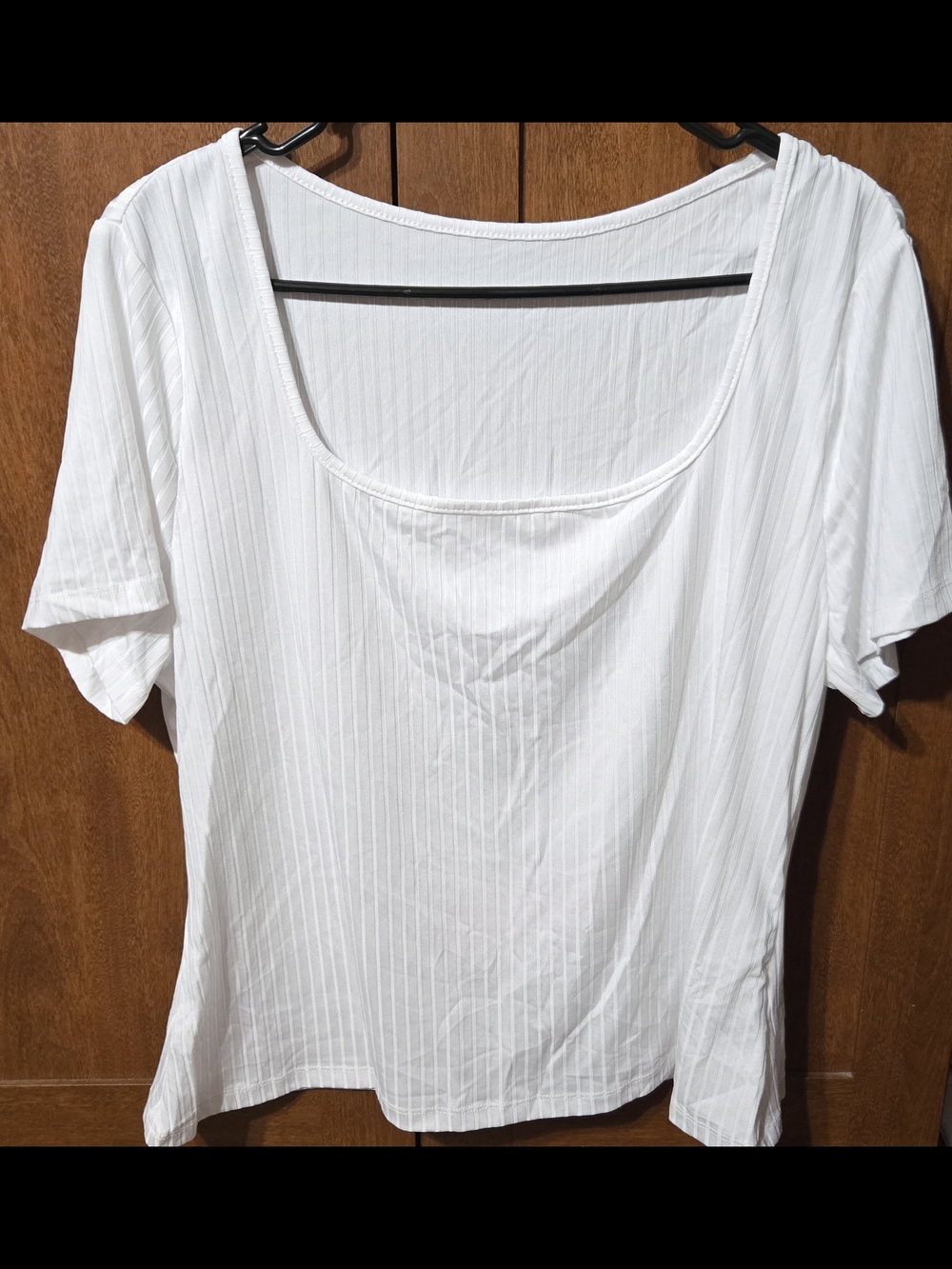 SHEIN White Crop Tee